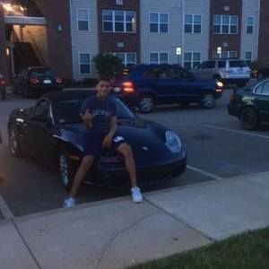 Meet your Posher, Deanthony